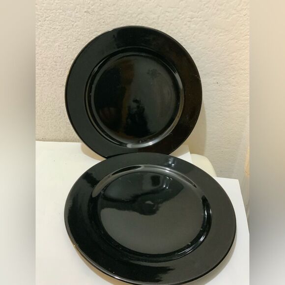 CROWN STONEWARE THAILAND  BLACK PLATTERS 12.5” SET OF 2 microwave oven safe - Picture 1 of 6